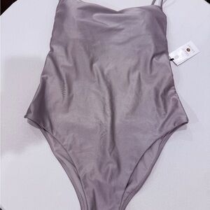Shade & Shore Women’s Bodysuit in Silver size 8-10